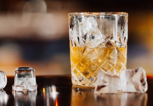 WHISKY & BOURBON